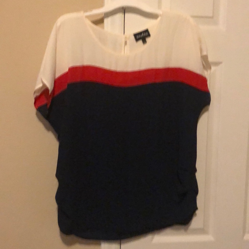 Lightweight blouse size L